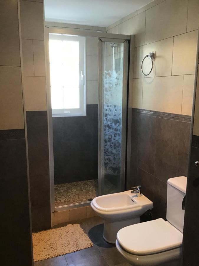 لالفاس دبل بي Double Room With Shared Bathroom And Shared Communal Areas R4 المظهر الخارجي الصورة